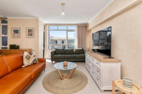 Coastal Comfort by the Promenade